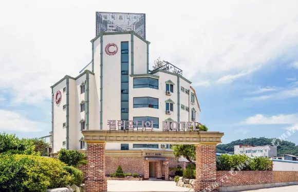 加利福尼亞酒店