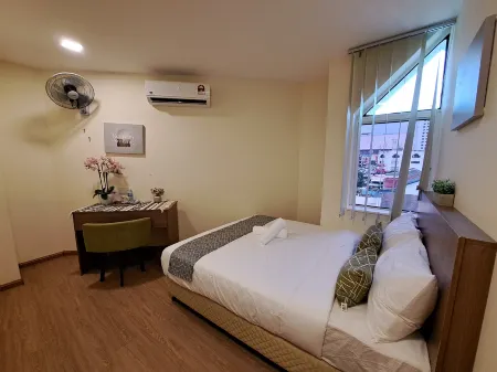 SCC Hotel PJ