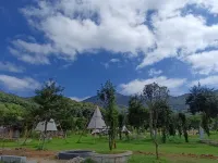 ravine stream Camp - Pemandian Air Panas