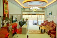 Xinlong Kangwaluozhi Hotel