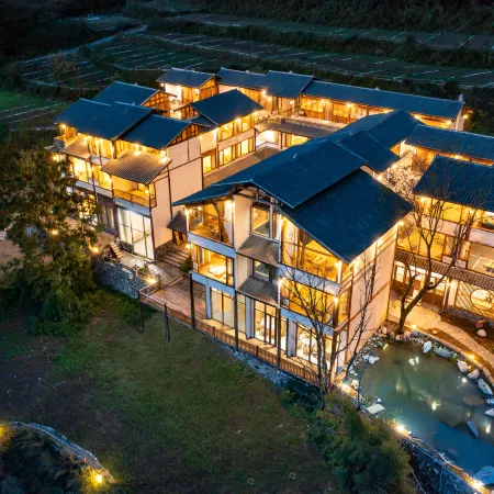 DAIYUE·SHANYIN HOMESTAY