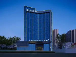 Madison Hotel Zhengzhou High Tech Zone Zhengzhou University