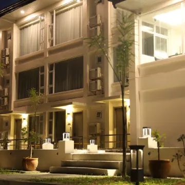 S·HOTEL