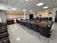 Homeinn Plus Hotel (Shangluo Bus Station) Hotels in Shangluo