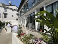 隠廊美景デザイナーズ民宿 大理双廊（双廊）