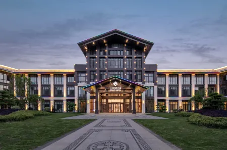 Xiaogan Xiaochang Shuangfengshan Renjoy Hotel