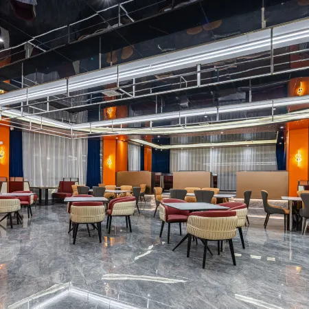 Rezen Hotel Kuitun (Yima Lane Tourism and Culture District)