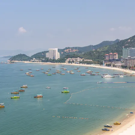 Blue Bay Scenic Vacation Homestay (Xunliao Bay Sea World)
