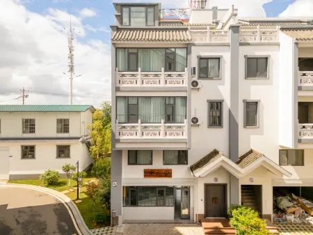 Anzhijia Homestay Отели в г. Луси