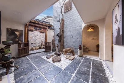 Phoenix Suiji Xiaoyuan Homestay