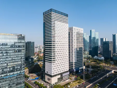 JI Hotel (Nanning Wuxiang Headquarters Base) Отели рядом с достопримечательностью «Guangxi Electric Power Vocational and Technical College (Wuxiang Campus)»