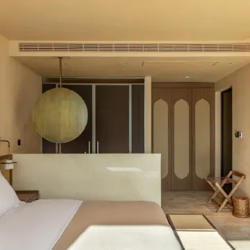 xinjiang guizhi wild Luxury resort hotel Отели в г. Целе