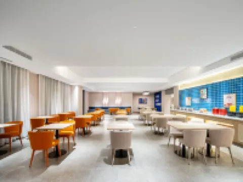 Jinjiang Inn (Aksu Old Street Night Market Railway Station Branch) Hoteles en Ciudad de Aksu