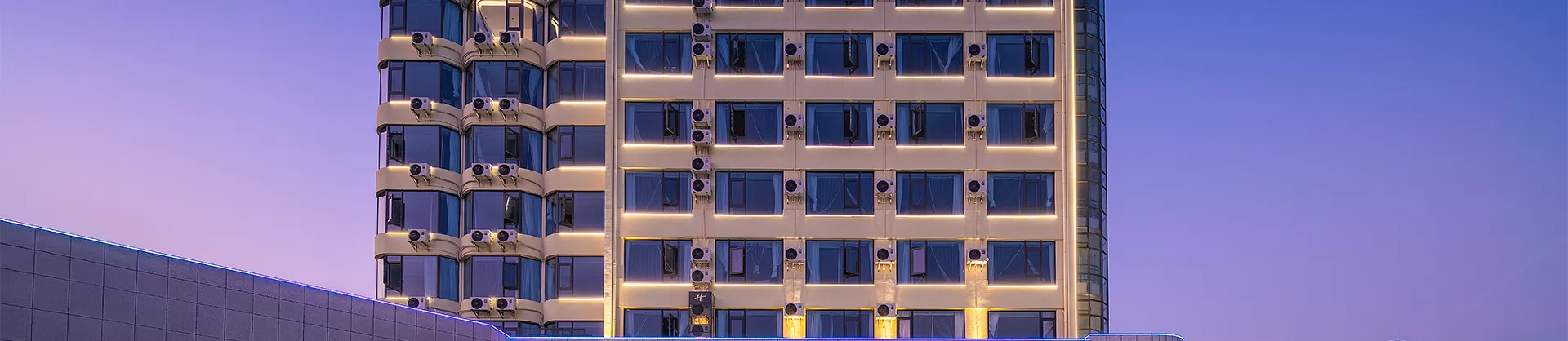 Four-Star Hotels
