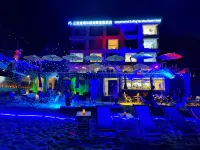 Sanya Houhai Surfing Sea View Resort Homestay - Bares
