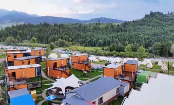 Gongliu County Qiaxi Chill-out Guesthouse