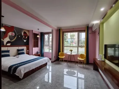 世尚鑫コレクション民宿(太原高速鉄道南駅東広場) 山西大学 (東山キャンパス)周辺のホテル