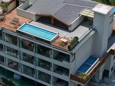 Hailuogou Yunman Warm Resort Hotel