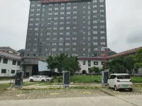 羅城寧鑫国際ホテル