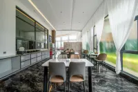 CINEMASCENICVILLAHOTEL (Shangri-La Songzanlin Monastery Branch）