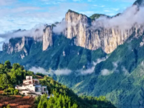 Cangji Chunshe Homestay (Enshi Grand Canyon Scenic Area) Hotels in 