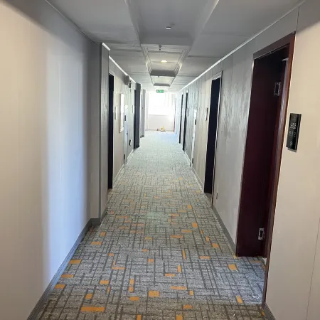 Hongya Hotel