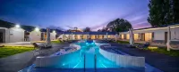 Qingyin · Jiumu Yun She Scenic Vacation Boutique Stay