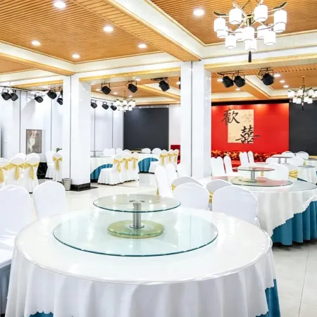 Huarong Hotel