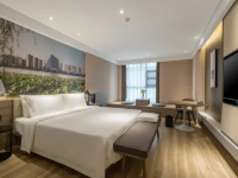 Atour Hotel (Suining Chuanshan High-speed Railway Station) Hoteles en Suining