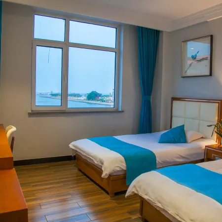 Laoting Xiangyun Bay Sea View Hotel