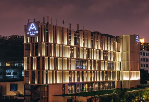 아투어 호텔 로비