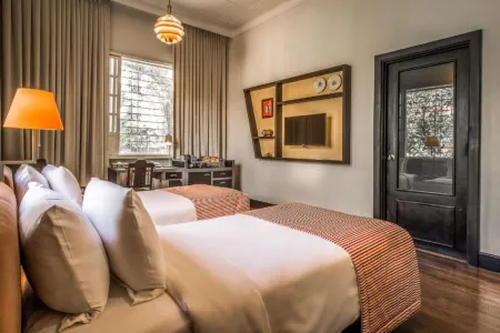 The Henry Hotel Manila