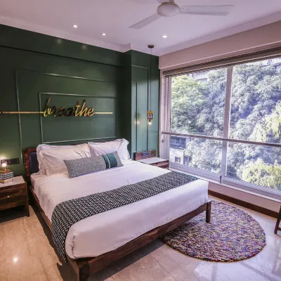 Theory9 Premium Serviced Apartments Bandra Hotels near Mātunga
