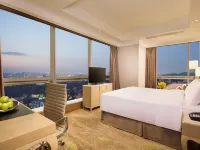 DoubleTree by Hilton Guangzhou Hotels near Yuexiushan Stadium