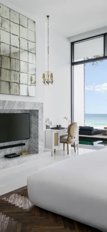 วิลลา(the writer)