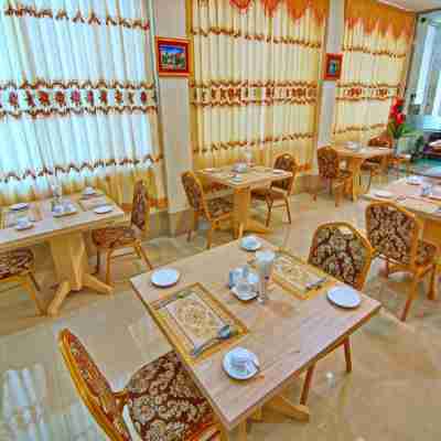 Hotel Victory Point Dining/Meeting Rooms