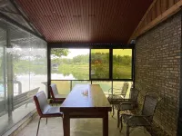 Automobile Inn Fishing base