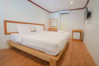Magic House Hostel Hotels in Cha-am