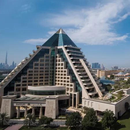 Raffles Dubai Отели рядом с достопримечательностью «Торговый центр Wafi»