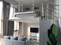 富米国际公寓(珠海拱北口岸店) - 尊享Loft大床房