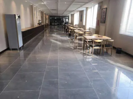 Lano Hotel (Jinghe Ecological Park) Отели рядом с достопримечательностью «Jinghe Ecological Park»