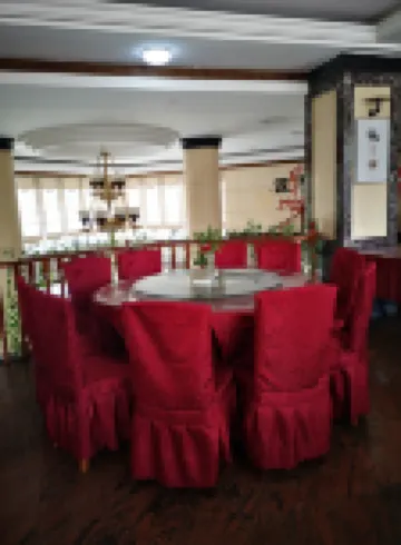 푸얼 쿤만 호텔