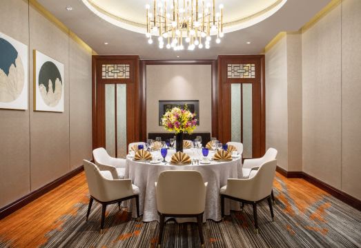 크라운 플라자 푸단 로비