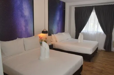 De Luna Hotel Sri Petaling Отели в г. Букит Джалил