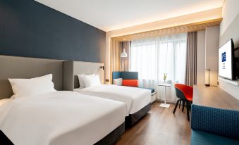 Holiday Inn Express Jinan Jingshi Road