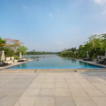 Nanhu Bailuyuan Hotel