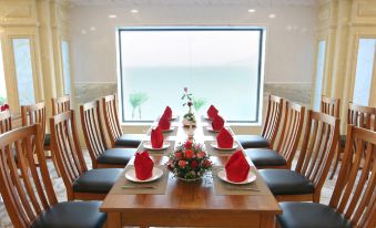 Vietnam Taste Hotel Quy Nhon - Beachfront