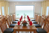 Vietnam Taste Hotel Quy Nhon - Beachfront - فطور