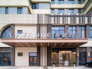 Lifeng Hotel(Nanjing Lishui Wanda Plaza Xingzhuang Metro Station)