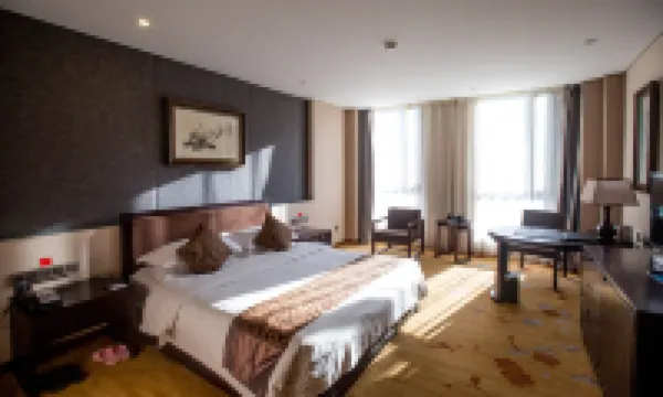 Weichang Qianyue Holiday Hotel (Government Branch)